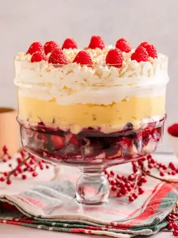 Classic English Trifle Recipe: A Heavenly Dessert to Delight Your ...